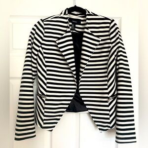 EUC Striped Moto Jacket Women Short Open Front Black and White Blazer Zippers, M